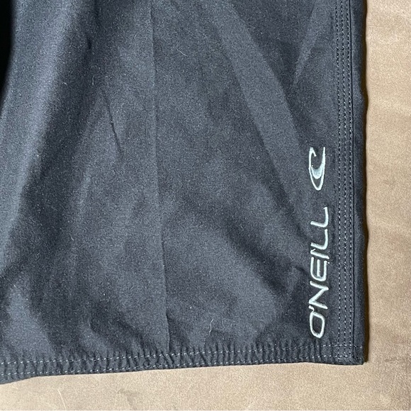 Men’s O’Neill Board Shorts Size 33 - Picture 2 of 7